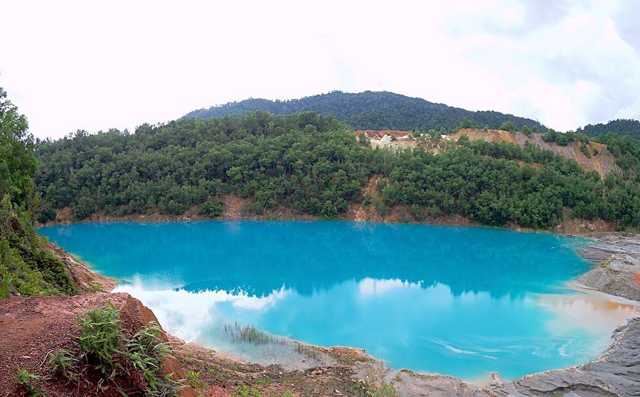 Tasik Biru Ibam (Blue Lake), Pahang – Malaysia’s
