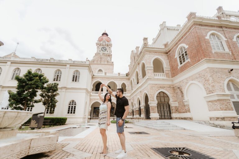 1 Hour Photoshoot Around KL with Professional Photographer