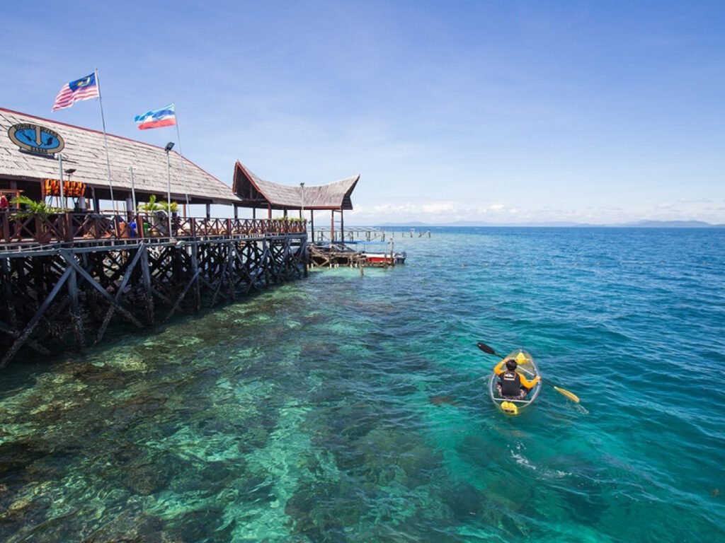 4D3N Borneo Divers Mabul Resort Mabul & Kapalai Snorkeling Tour