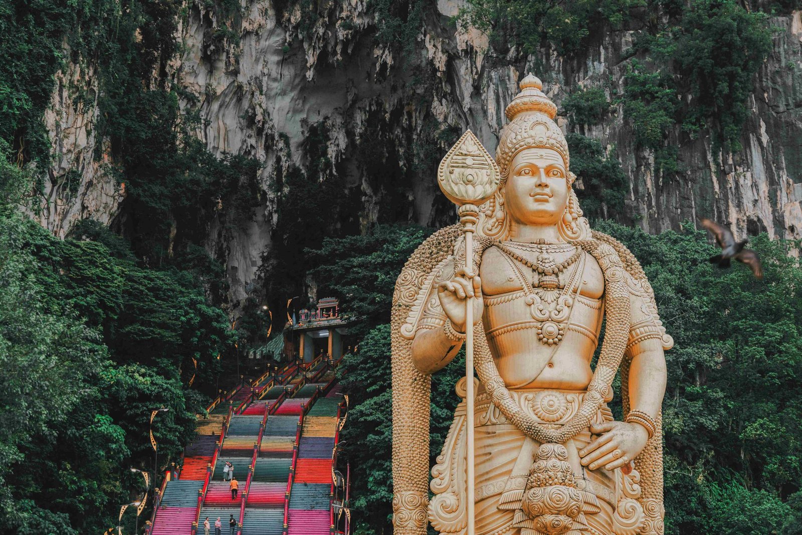 Batu Caves, Selangor: Where Culture, Nature & Spirituality Converge