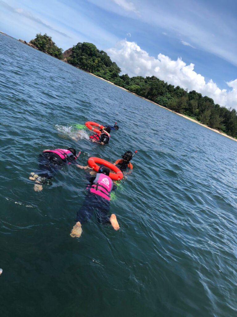 Labuan Marine Park and Geopark Island Hopping Day Trip