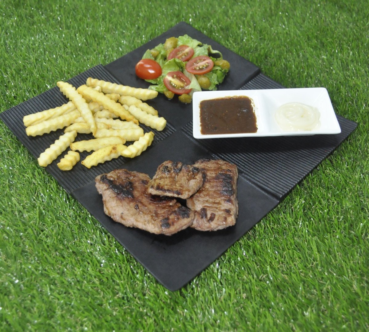 Lunch at PD Ostrich Farm C (2 Adults + 2 Kids)