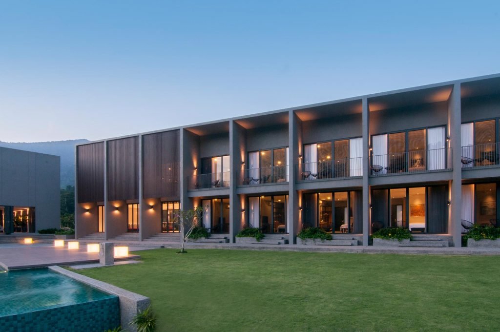 Snooze with a View: 5 Accommodations with Crazy Panoramic Views