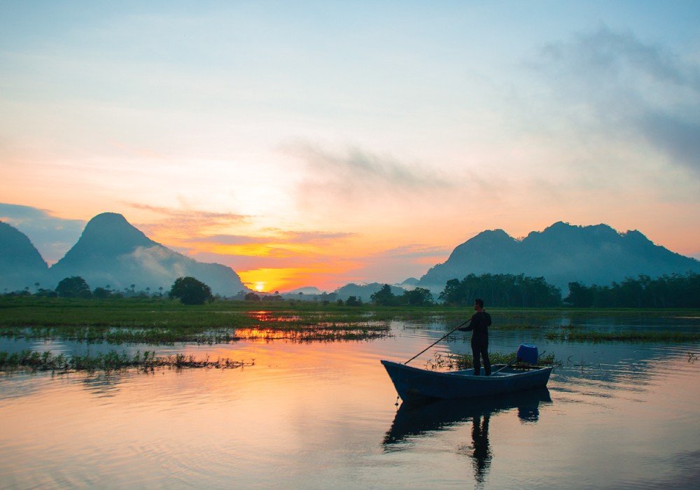 Sunrise or Sunset? The Best Golden Hour Spots in Each Malaysian State