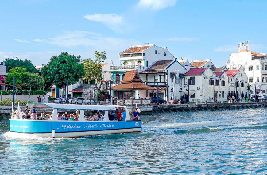 The Best Things To Eat, See & Do In Melaka