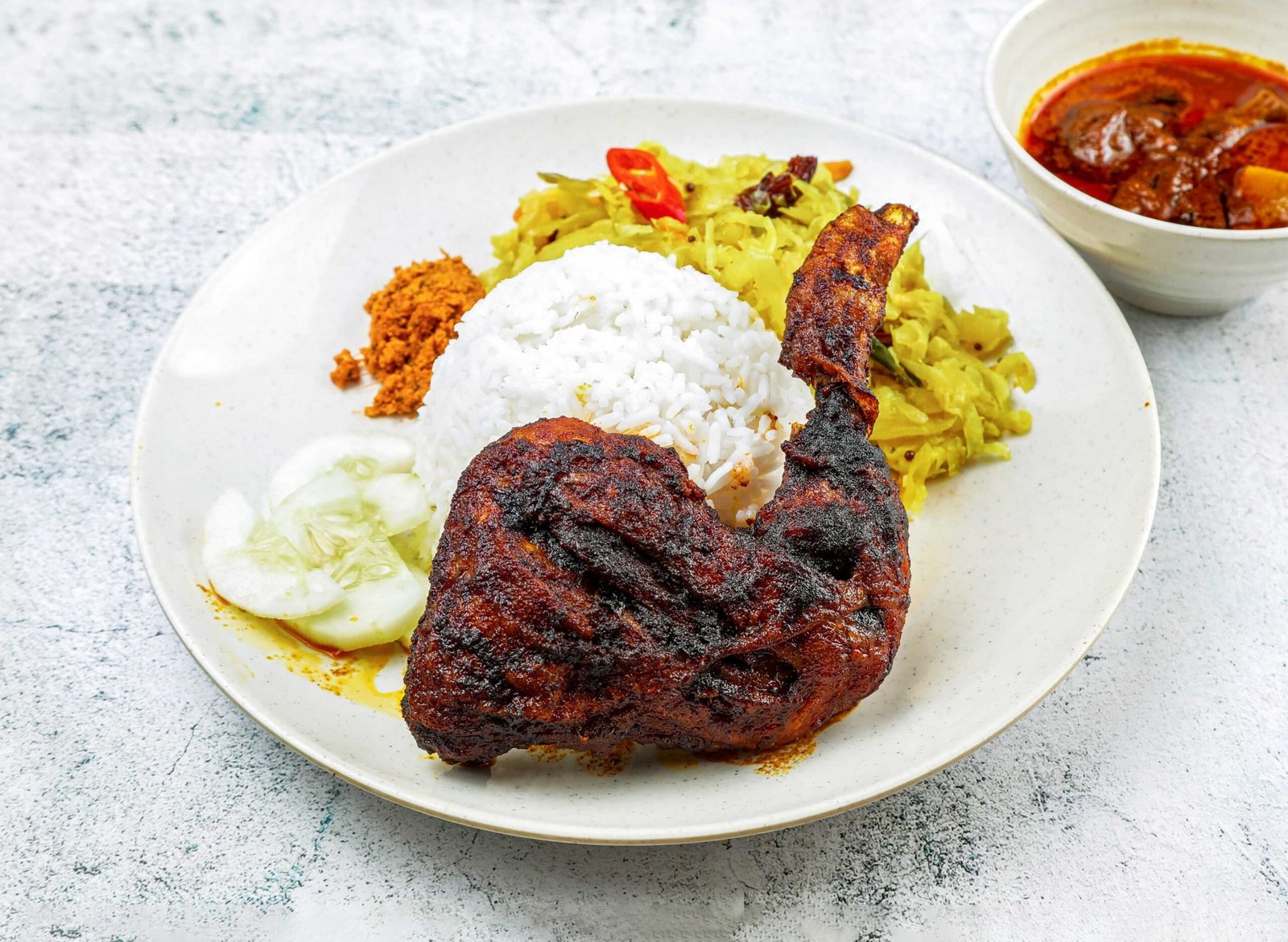Top 10 Nasi Kandar Spots in Kuantan for Curry Lovers