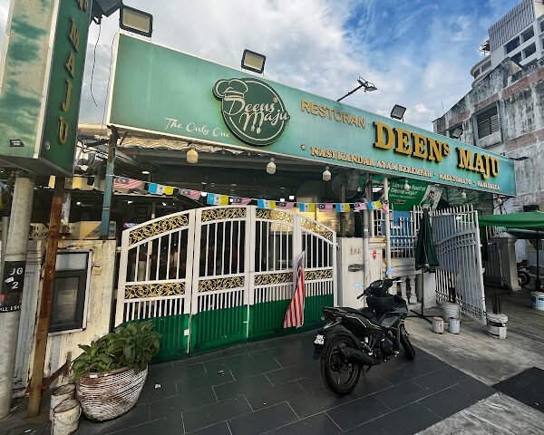 Top 10 Nasi Kandar Spots in Penang