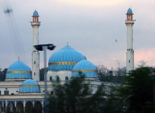 Masjid Al-Muktafi Billah Shah (Masjid Negeri), Kuala Terengganu – The Majestic State Mosque of Terengganu