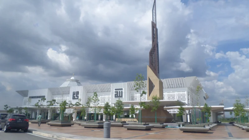 Masjid Raja Haji Fisabilillah Cyberjaya- A Sustainable Icon of Islamic Architecture