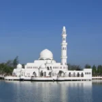 Masjid Tengku Tengah Zaharah (Masjid Terapung) – The Floating Mosque of Kuala Terengganu