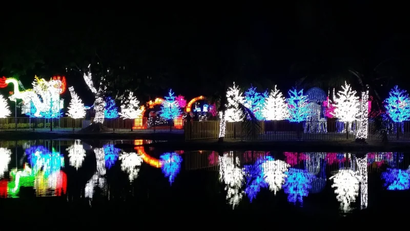 Glow Park Batu Pahat