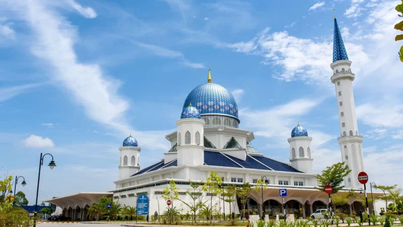 Masjid Abdullah Fahim, Kepala Batas- A Majestic Mosque Honouring a Great Islamic Scholar