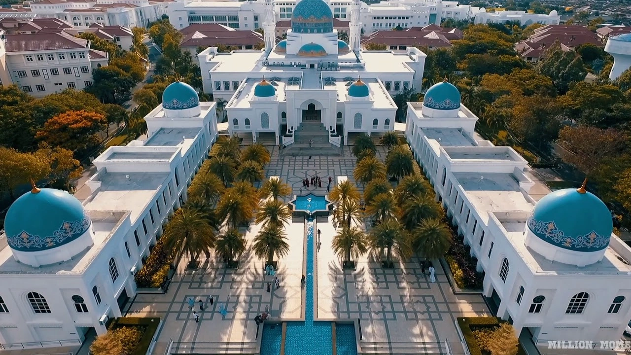 Masjid Al-Bukhary, Alor Setar – A Masterpiece of Faith, Art, and Philanthropy