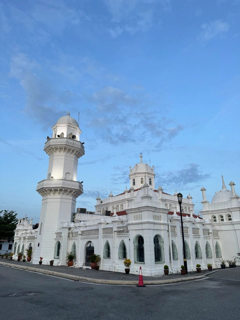 Masjid Diraja Sultan Alaeddin, Banting- A Royal Legacy of Faith and Heritage