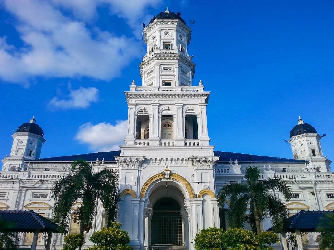Masjid Negeri Sultan Abu Bakar, Johor Bahru- A Timeless Symbol of Faith and Heritage