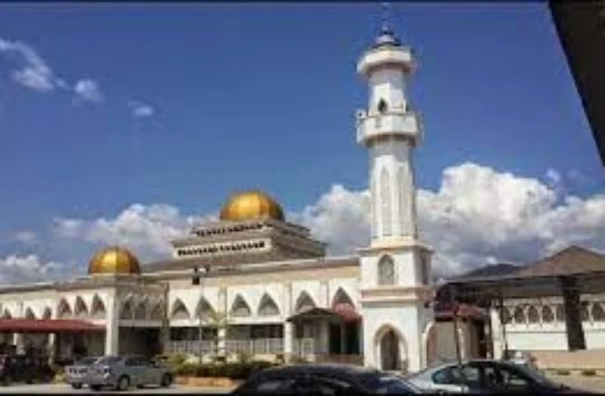 Masjid Sultan Idris Shah II, Ipoh – The Grand Mosque of Perak