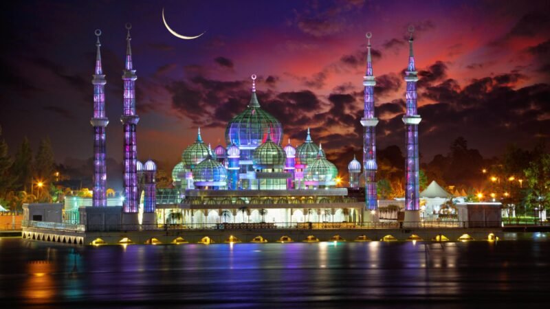 Top 10 Mosques to Visit in Ramadan in Malaysia