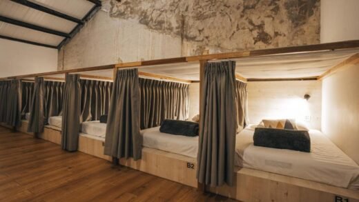 Dé Cafe & Rest House