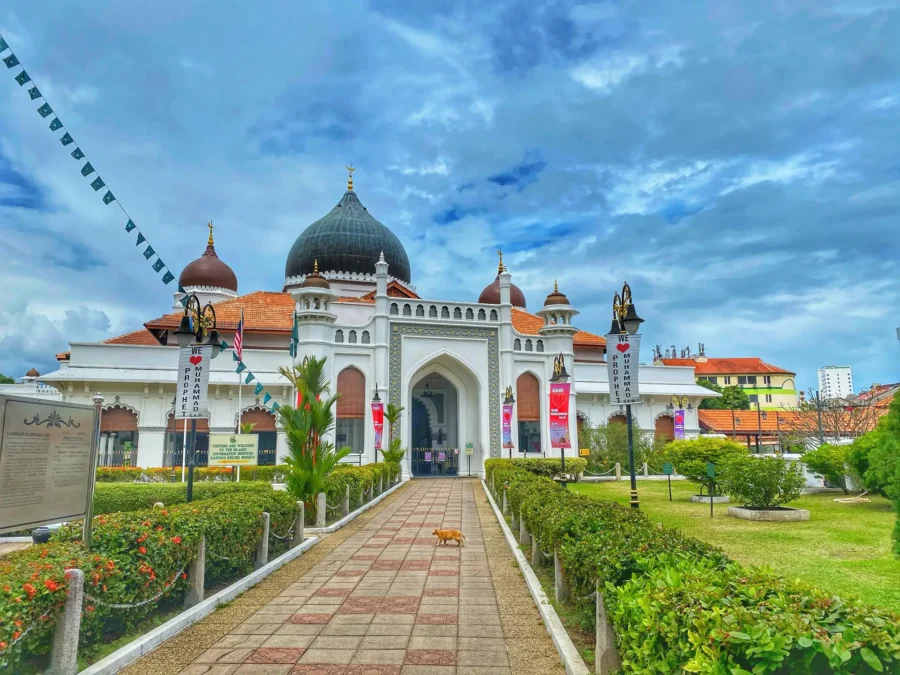 Explore Georgetown in 4 Hours-Forts Culture & Reclining Buddha Tour