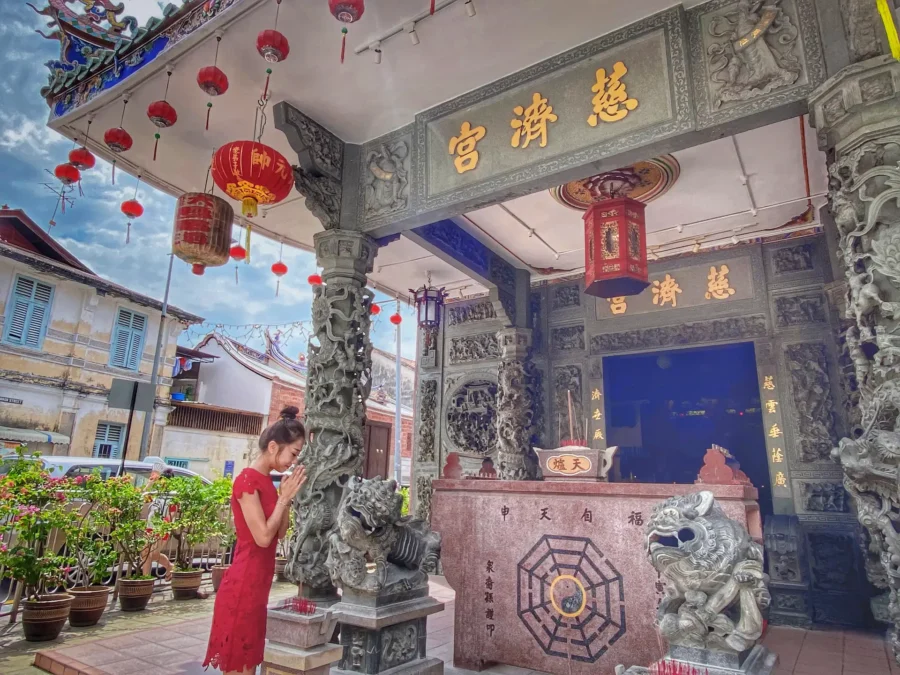 Explore Penang’s Heritage-Half-Day Guided Tour of George Town & Peranakan Mansion