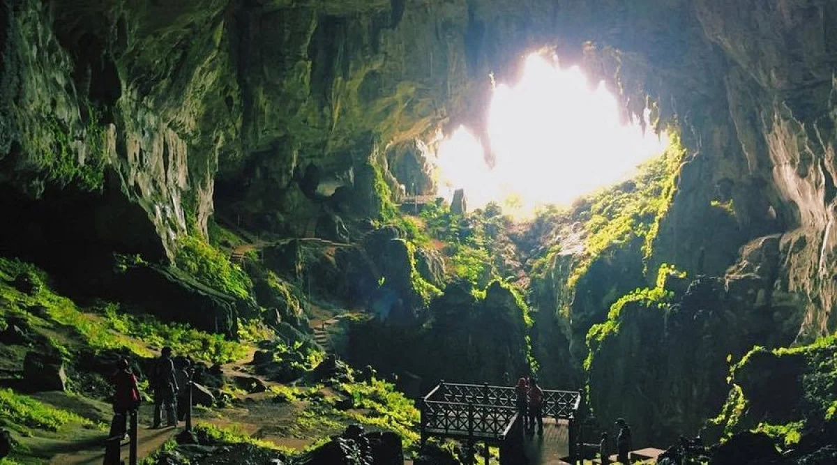 Explore Fairy Cave & Wind Cave- 3D2N Sarawak Escape
