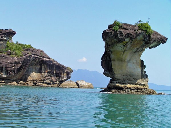 Explore Kuching in 4 Days- Nature Culture & Wildlife Adventure