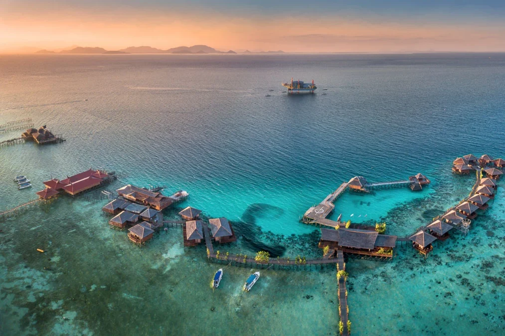 Explore Mabul & Kapalai Islands with a Luxurious 4D3N Stay