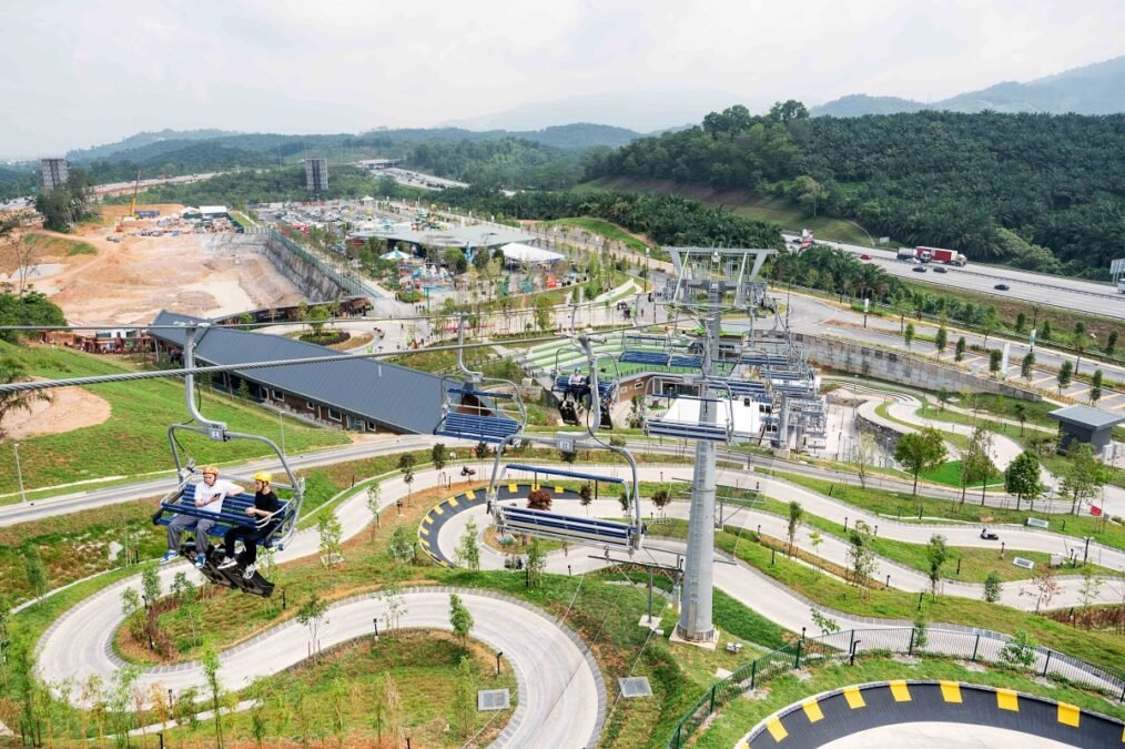 Skyline Luge Kuala Lumpur- 5 Luge + Skyride Combo Adventure